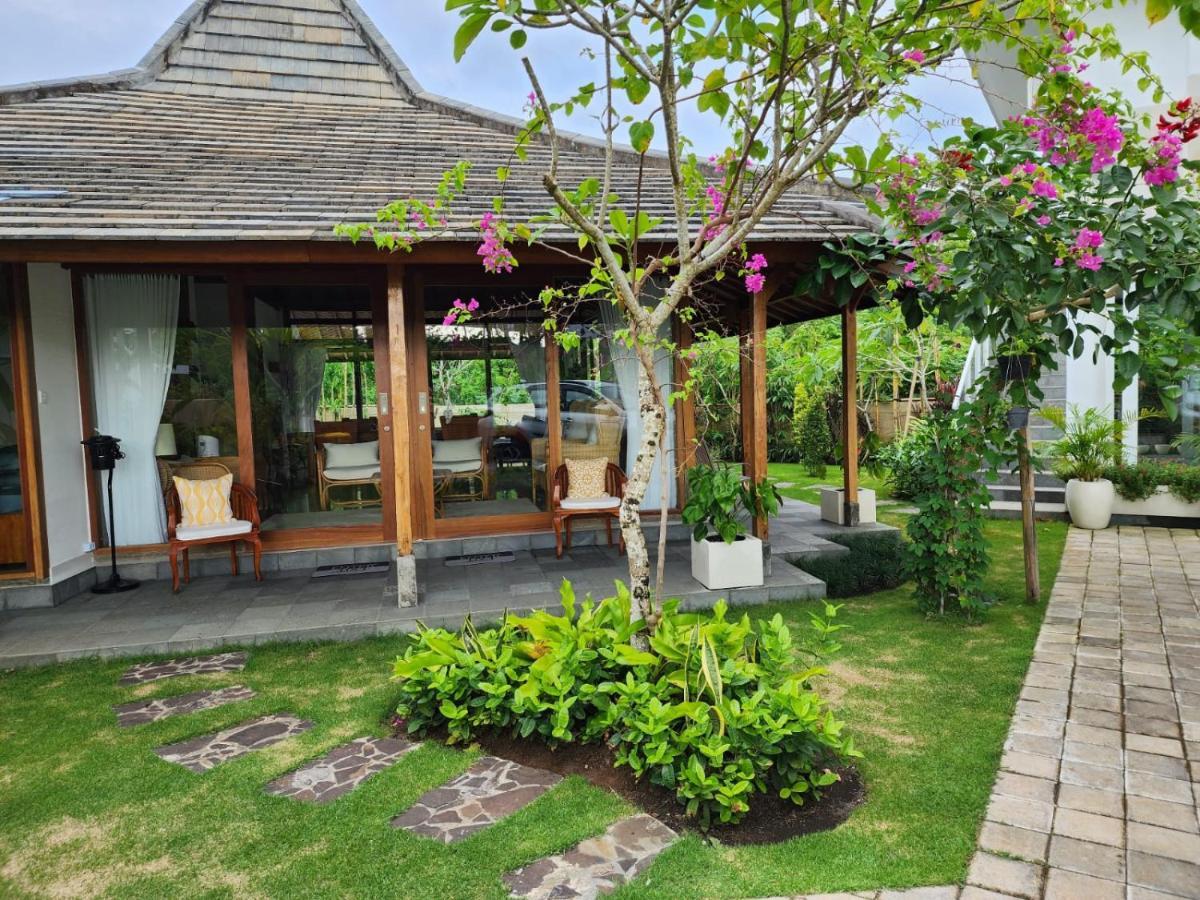 Francindo * Uluwatu (Bali)